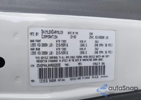 2004 Dodge Grand Caravan Sxt z USA, uszkodzony, nr VIN 2D4GP44L04R622635